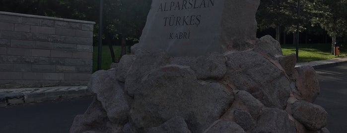Alparslan Türkeş Mezar Anıtı is one of Posti che sono piaciuti a Xxxxx.