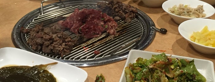 BANN KOREAN BBQ & CUISINE is one of Tempat yang Disukai Woo.