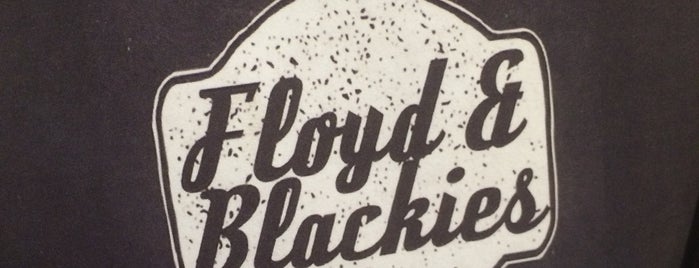 Floyd And Blackie's Coffee & Ice Cream is one of สถานที่ที่บันทึกไว้ของ Victor.