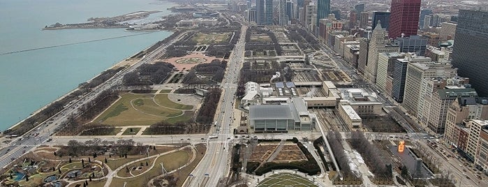 Aon Center is one of Lugares favoritos de Catherine.