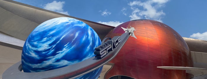 Mission: SPACE is one of Great Theme Park Rides.