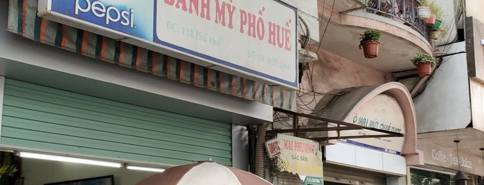 Bánh Mỳ Phố Huế is one of สถานที่ที่ Adam ถูกใจ.