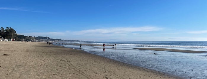 Hidden Beach (Pacific Ocean) is one of Santa Cruz.