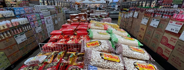 The 7 Best Supermarkets In Houston