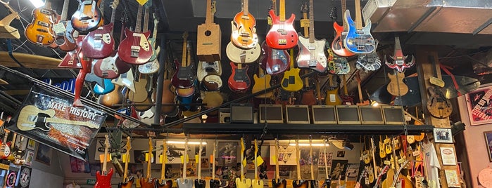 Rockin' Robin Guitars & Music is one of Favorite Haunts!.