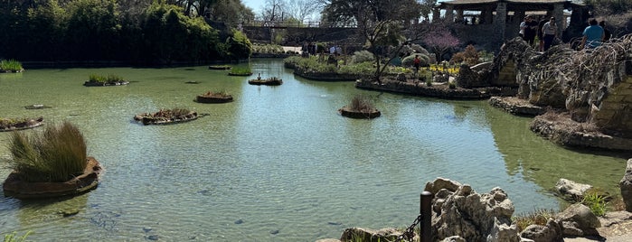 Japanese Tea Gardens is one of San Antonio Tour.