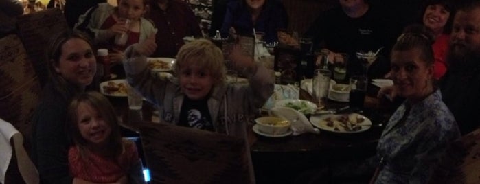 LongHorn Steakhouse is one of Lugares favoritos de Cole.