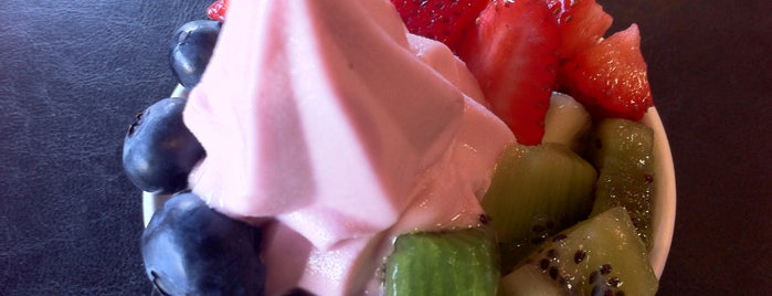 Berries Frozen Yogurt is one of IS'CREAM!.
