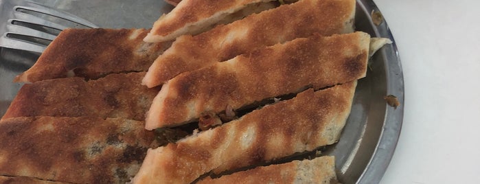 Ahmet 1 Pide Salonu is one of Yaşasın yemek yemek.
