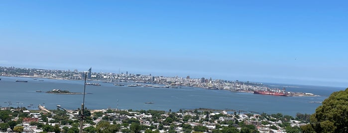 Cerro de Montevideo is one of Montevideo e Colonia.