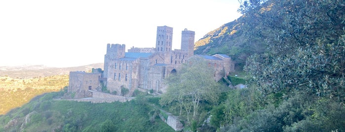 Monestir de Sant Pere de Rodes is one of l'Escala.