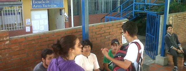 Escuela de Artes Escénicas - ULA is one of Locais curtidos por Dairo.