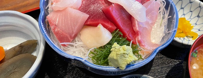 Uotetsu is one of The 15 Best Places for Sashimi in Tokyo.