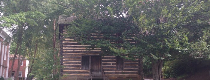 Christopher Taylor Cabin is one of Must-visit in Jonesborough.