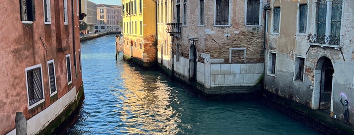 Ponte Santa Margherita is one of Venezia.