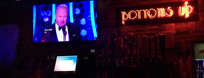The 15 Best Gay Bars In New York City