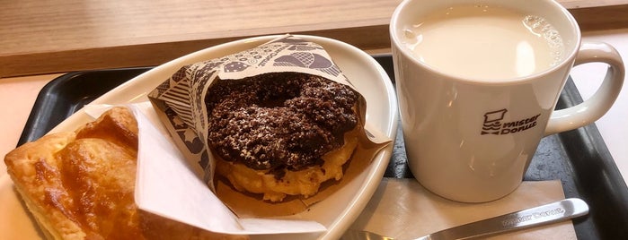 Mister Donut is one of Cafés.