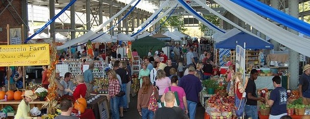 Chattanooga Market is one of Chattanooga.