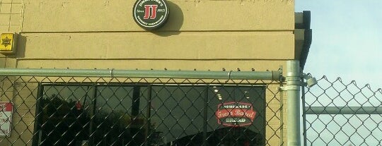 Jimmy John's is one of the youshhh.