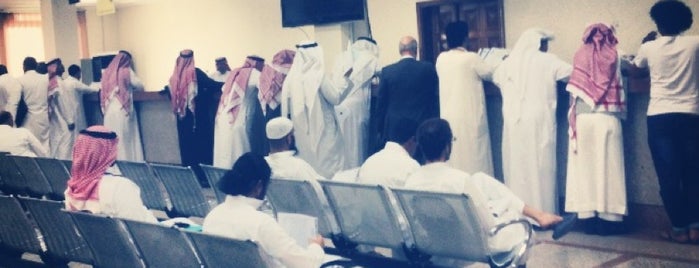 Jeddah Labour Office is one of Hana'nın Beğendiği Mekanlar.