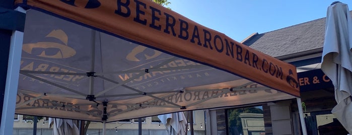 Beer Baron Bar is one of Lieux sauvegardés par Andrew.