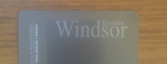 Windsor Excelsior Hotel is one of Banho de piscina na cobertura olhando o mar..