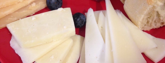 Cheese Importers is one of Lugares favoritos de Rachel.