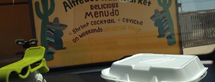 Alfredo's Mini Market is one of Fifty states of places to eat.