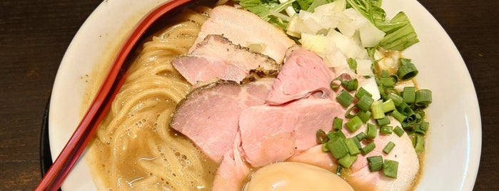 Natsumi is one of ラーメン.