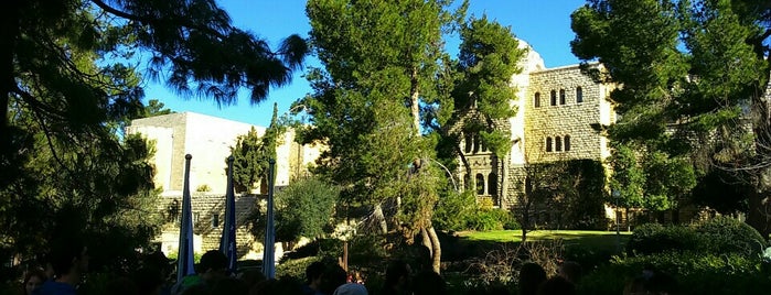 Rothberg International School - Hebrew University is one of Danielle'nin Beğendiği Mekanlar.