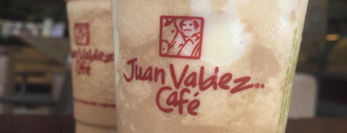 Juan Valdez Café is one of Café y postres.