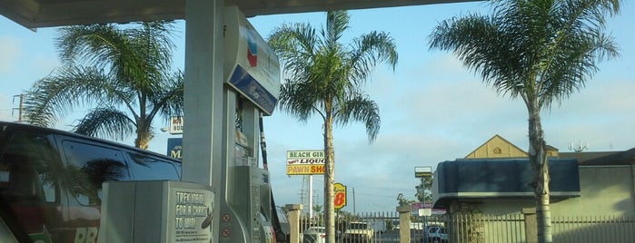 Chevron is one of Oscarさんのお気に入りスポット.