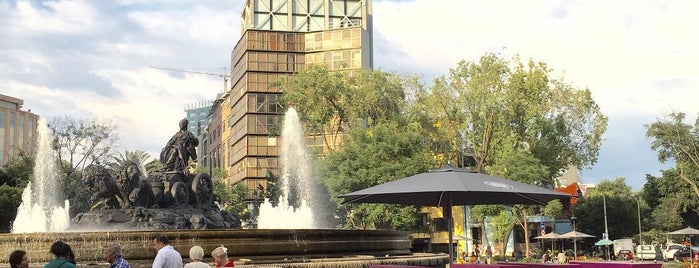 Plaza de la Villa de Madrid is one of CDMX.