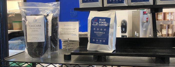 Blue State Coffee is one of สถานที่ที่ Ian ถูกใจ.