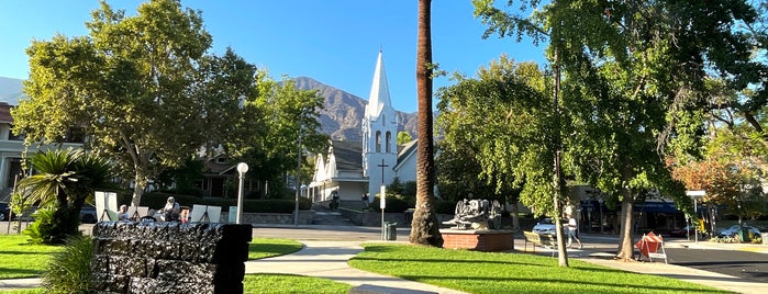 Live Oak Memorial Park & Mortuary is one of Tempat yang Disukai E.