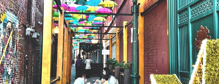 Orange Street Alley is one of California Bucket List.