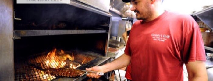 Gemato's Wood Pit BBQ is one of Lugares guardados de Nikkia J.