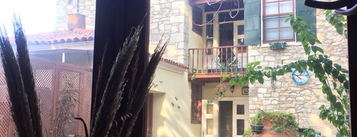 Kutlukaya Butik Otel is one of Burak'ın Beğendiği Mekanlar.