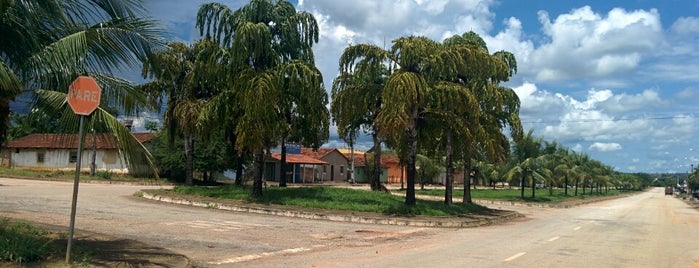Montividiu do Norte is one of Cidades.