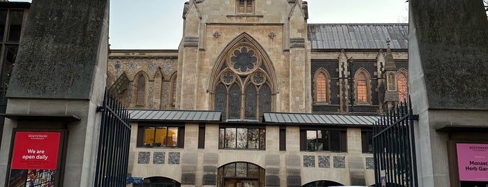 Southwark Cathedral Organ Loft is one of TOWER LONDON, BOROUGH MKT, UBER BOAT THAMES, V & A.