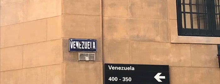 Venezuela y Defensa is one of Esquinas E1.