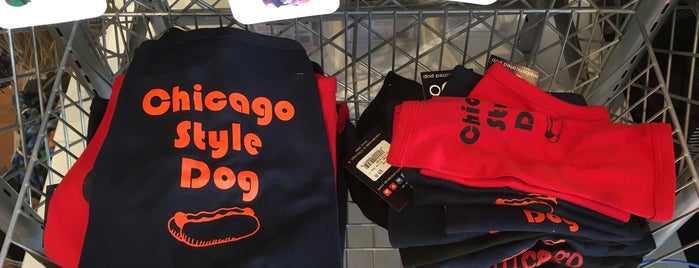 Dog-A-Holics Boutique is one of Chicago.
