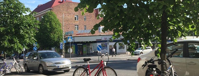 Aitoleipä Leipomo-Kahvila is one of Tampereen parhaat.