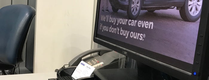 CarMax is one of Larry'ın Beğendiği Mekanlar.