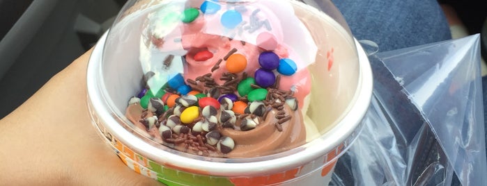 Tutti Frutti is one of Food Crave.