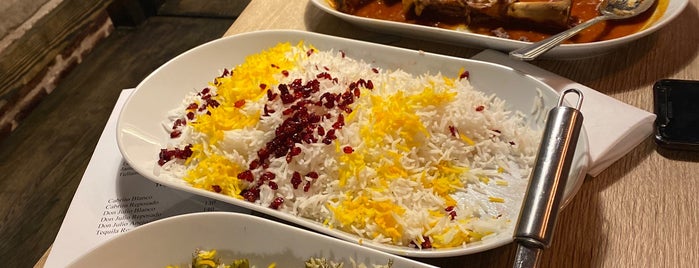 Persian Restaurants /ˈpɜːrʒn/