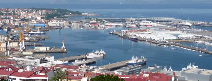 Monte de O Castro is one of Vigo.