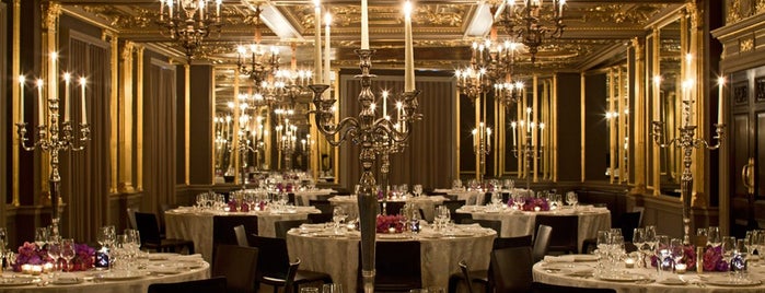 Hotel Café Royal is one of Bars & restaurants taking part in Chocolate Week.