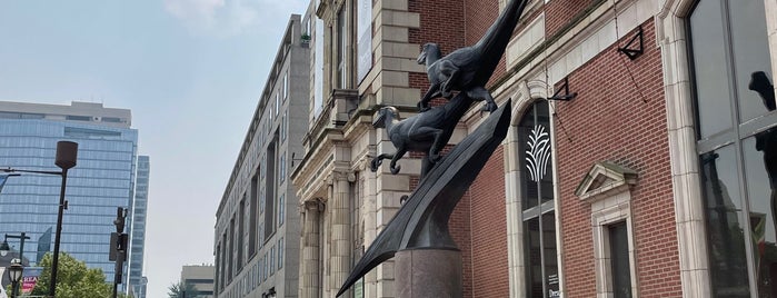 The Academy of Natural Sciences of Drexel University is one of Philadelphia.
