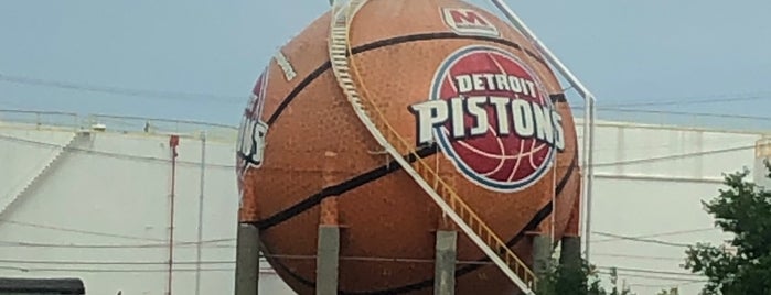 Marathon Big Basketball is one of Detroit.